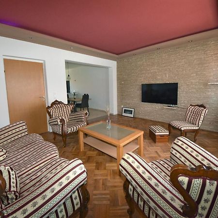 Family Apartment Sara Zadar Buitenkant foto